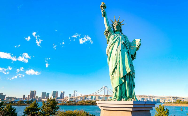 City guides Tokyo things to do in Odaiba Odaiba Statue of Liberty
